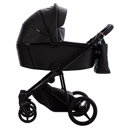 Коляска LOREN GLOSS 2в1 (Bebetto) (Gloss 01 (черная кожа))