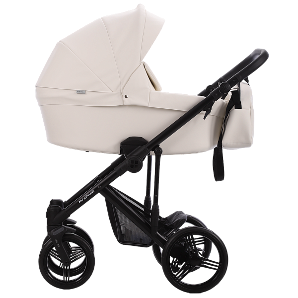 Коляска MAGNUM LIGHT PRO 2в1 (Bebetto) (Light pro 01 (св.бежевая кожа))