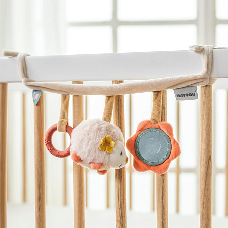 Игрушка мягкая Nattou Maxi toy MILA ZOË LANA Корова, Ёжик, Кот на завязках 266154